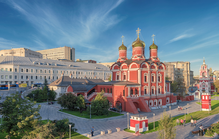 Достопримечательности Варварки. Знаменский собор Достопримечательности Варварки. Знаменский собор
